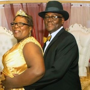 Meet your Posher, Debra